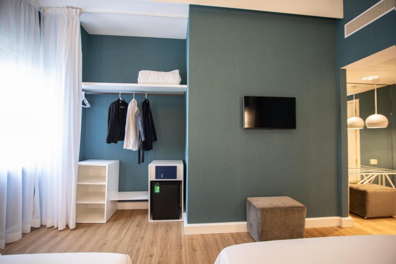 Villa Adriatica Ambienthotels Rimini Exterior photo
